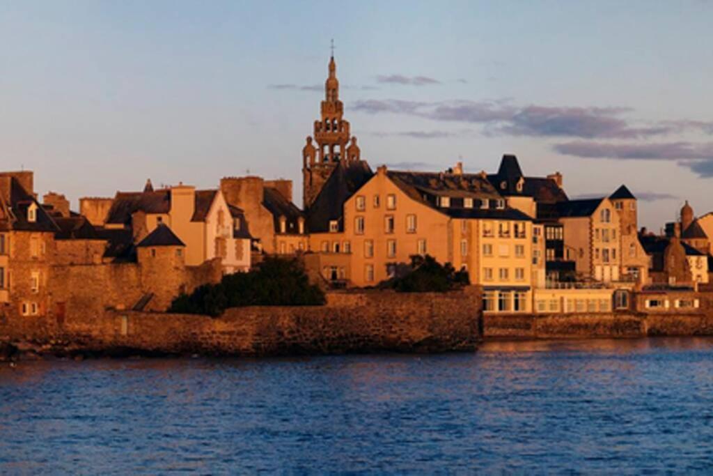 Maison Pres De La Plage Et De La Thalasso Roscoff Exterior foto